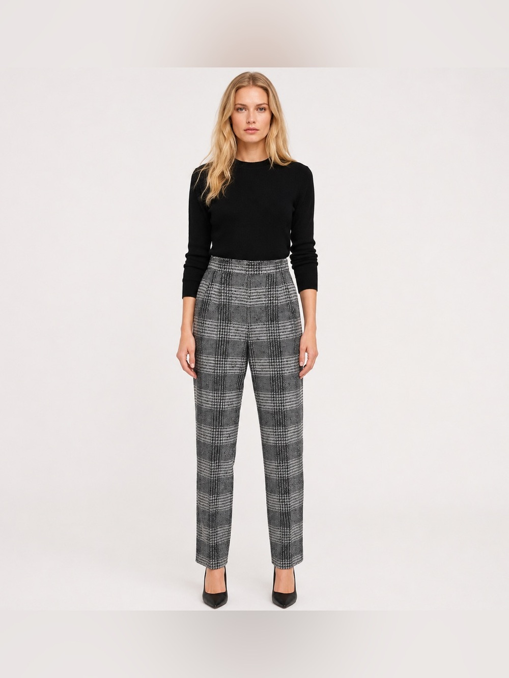 MaxMara Gray Plaid Dress Pants Italy Made Virgin Wool Trousers High Waist Size 8